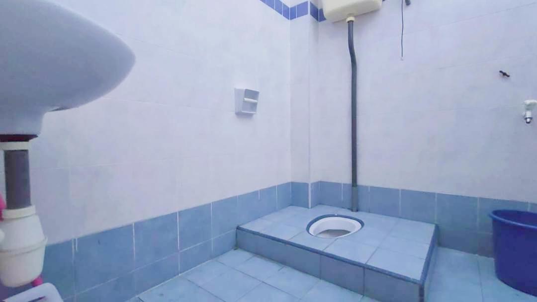 Zulaikha'S Homestay Ulu Tiram Johor Bahru Exterior photo