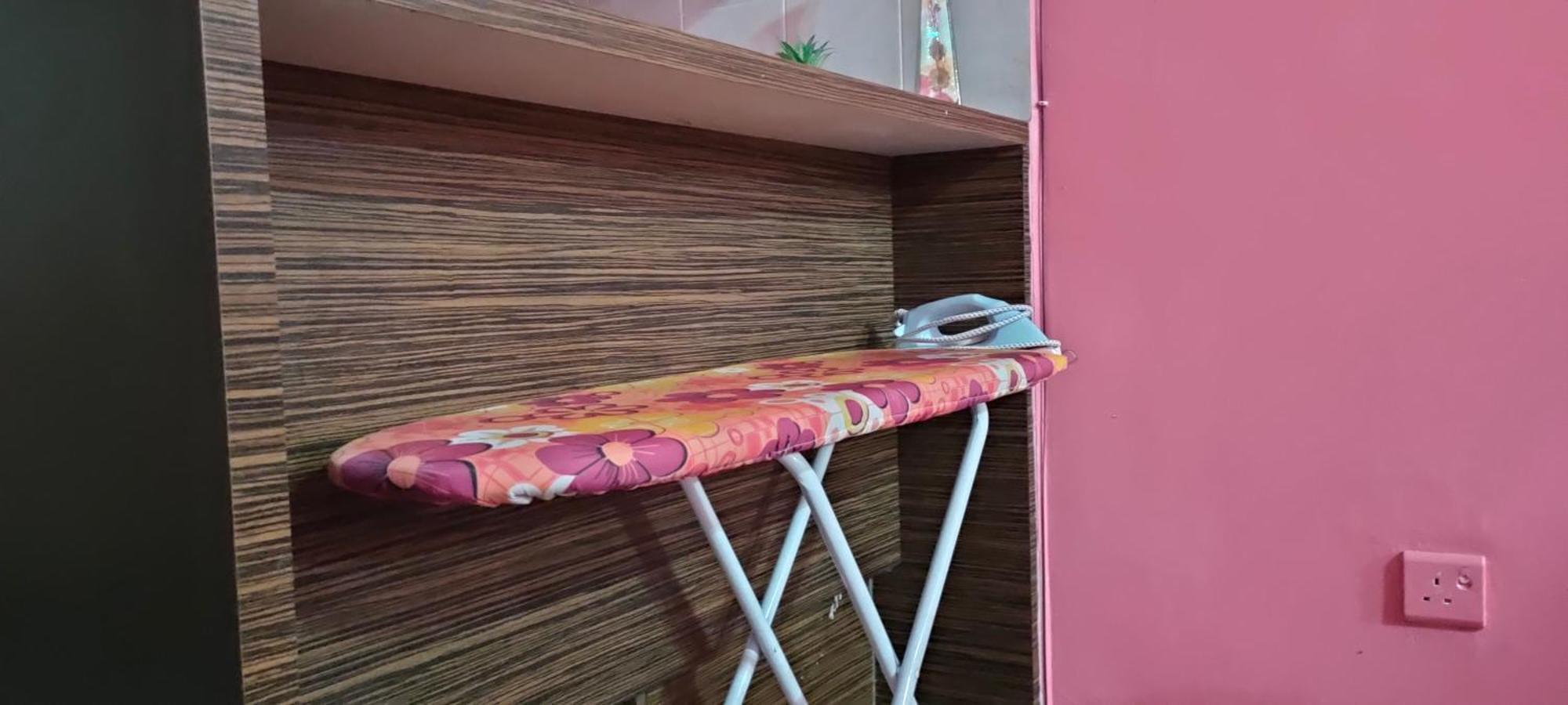 Zulaikha'S Homestay Ulu Tiram Johor Bahru Exterior photo